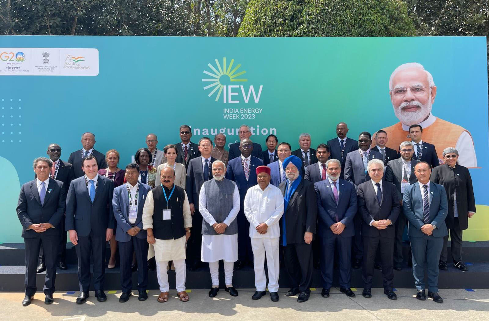 Berita JPM AMER9IEW 2023 Usaha percepatkan peralihan...